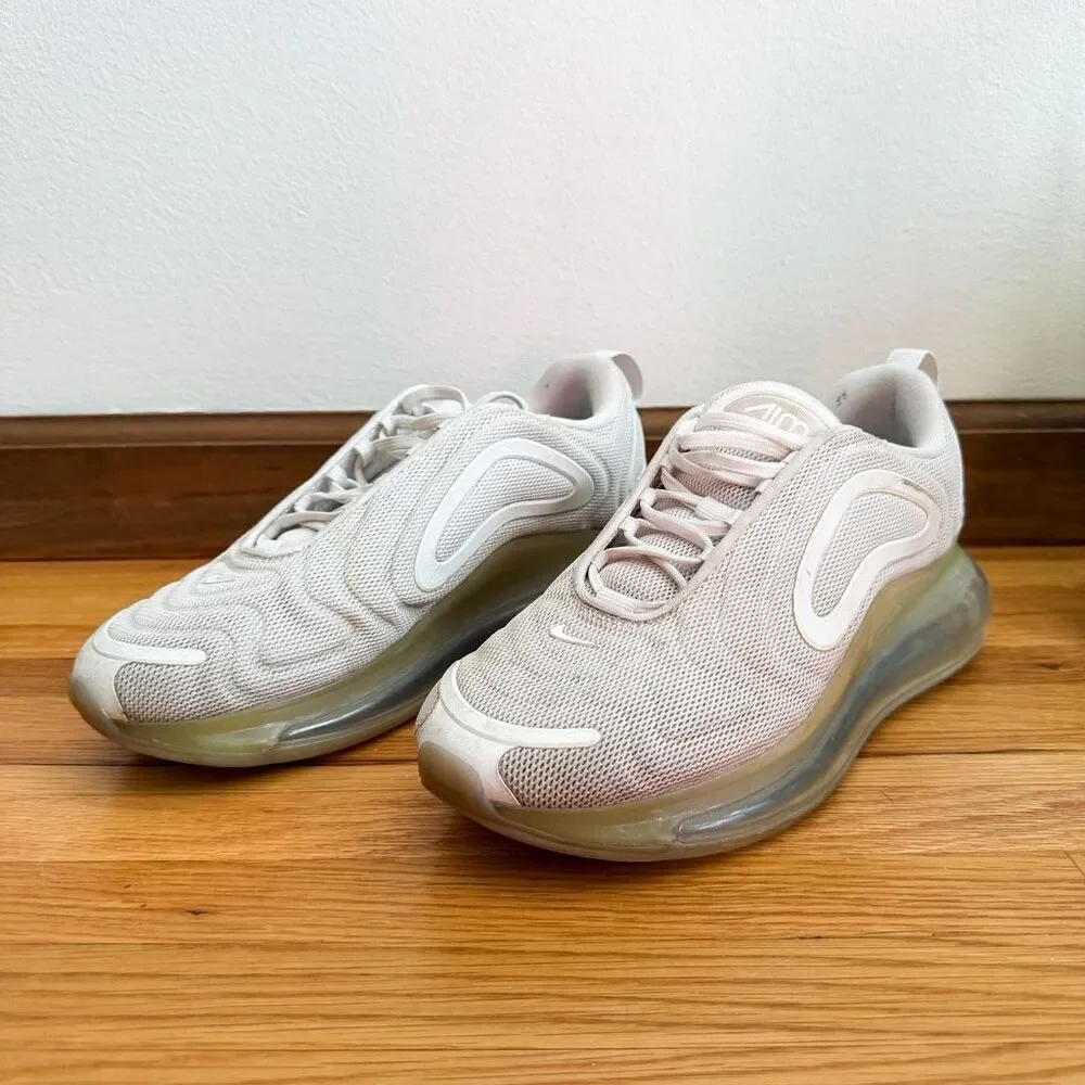 Nike Airmax 720 GS Size 9